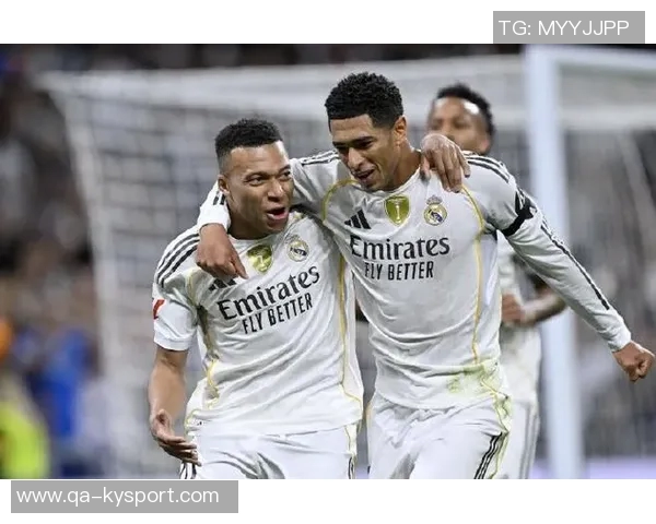 阿诺德庆祝27岁生日皇马队友贝林厄姆与卡雷拉斯送上温馨祝福