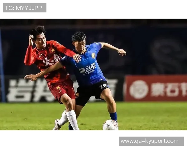 王耀鹏重返家乡加盟大连鲲城收到多支球队邀请的他做出选择 王耀鹏重返家乡加盟大连鲲城收到多支球队邀请的他做出选择